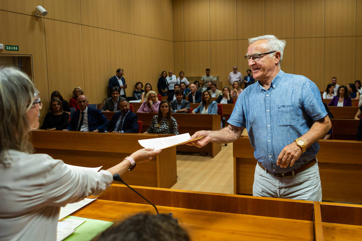 Recogida de actas de todos los concejales del Ayuntamiento de Valencia