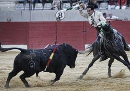 Una tarde de toros en la plaza de Alicante, imagen de archivo.