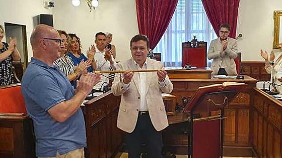 La alianza entre socialistas e independientes revalida la alcaldía en Sueca