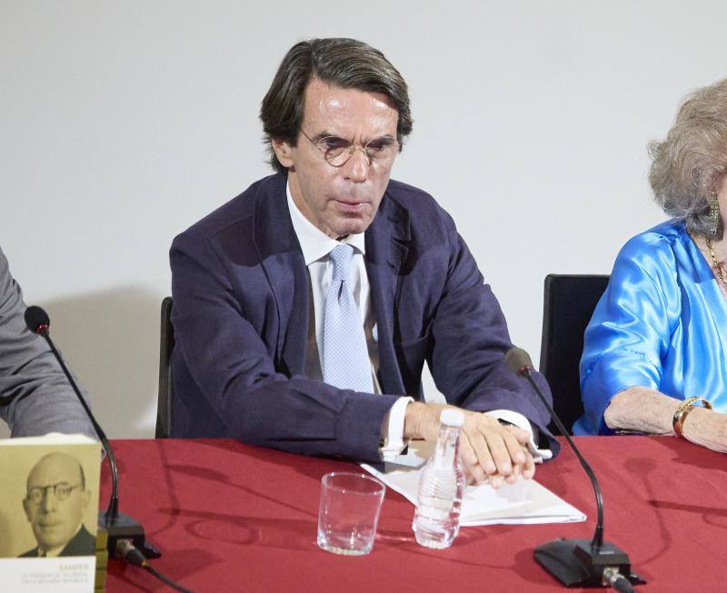 Aznar, en la presentación del libro &#039;Valencia Samper&#039;