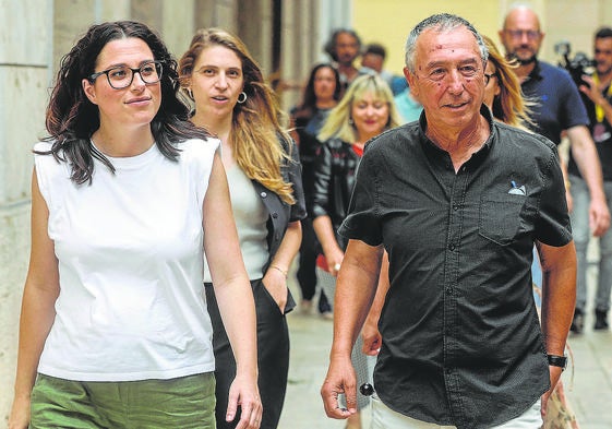 La vicepresidenta, Aitana Mas, y el síndic de Compromís, Joan Baldoví.