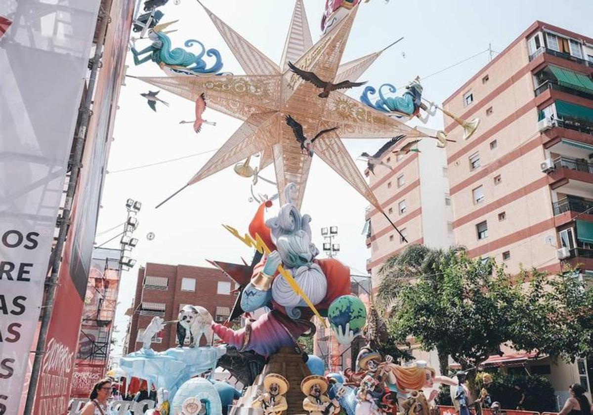 Hoguera de Florida Portazgo 2023, obra de Pere Baenas.