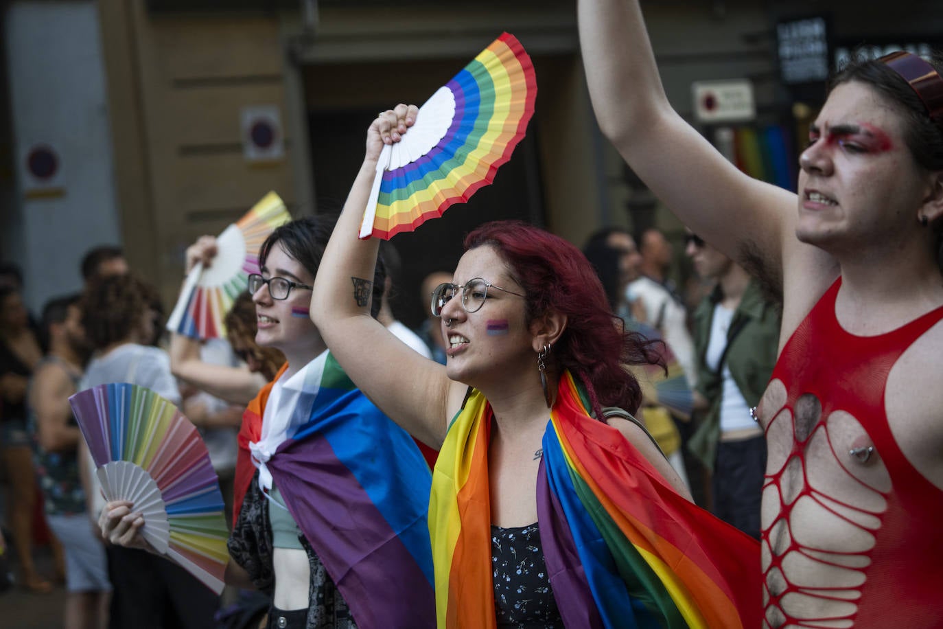 Las mejores imágenes de la marcha del Orgullo en Valencia