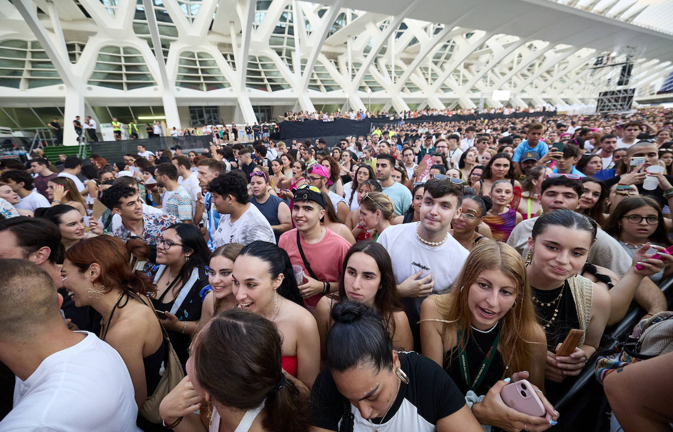 Miles de personas vibran con el Big Sound de Valencia en su primer día