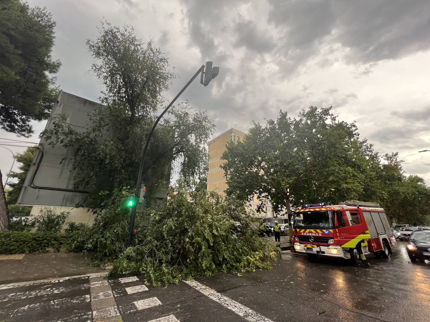 Una fuerte granizada origina el caos en Valencia este lunes