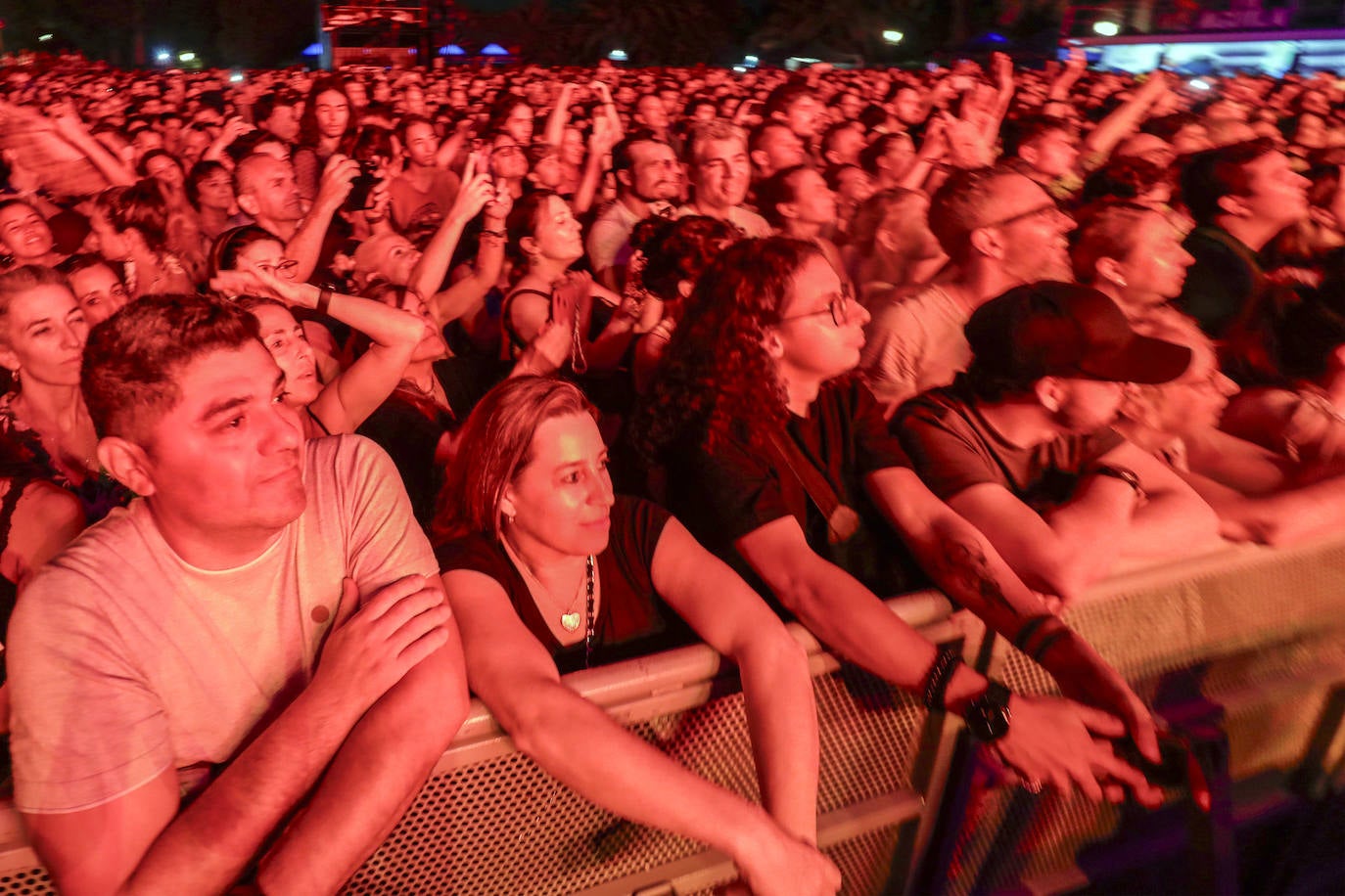 Fito Páez seduce a sus fans valencianos