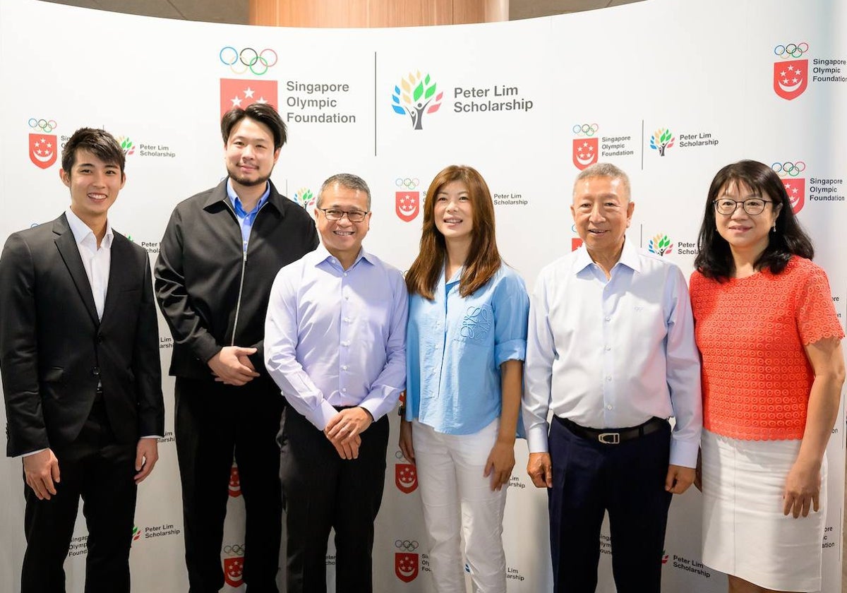 Layhoon, en la entrega de becas de la fundación de Peter Lim.