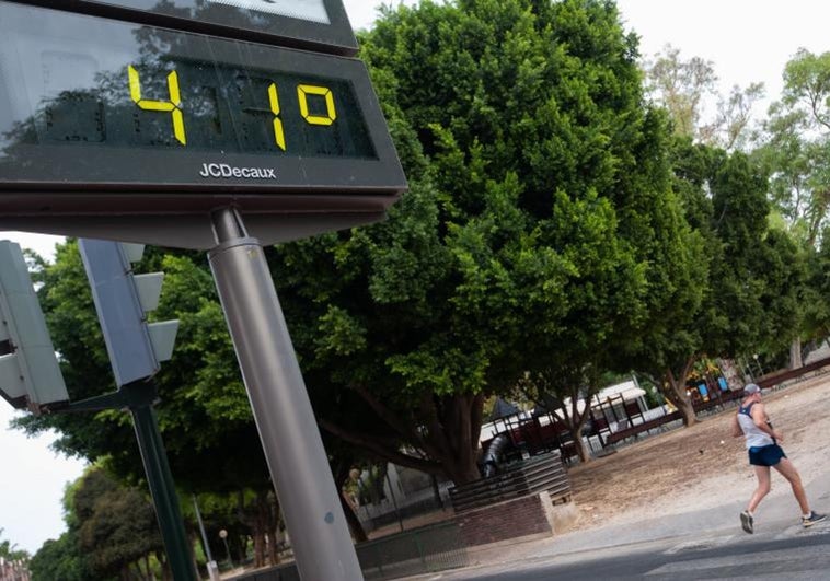 Un corredor se entrena a altas temperaturas.