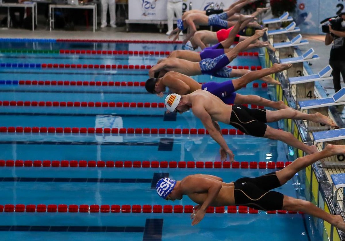 Una competición de natación.