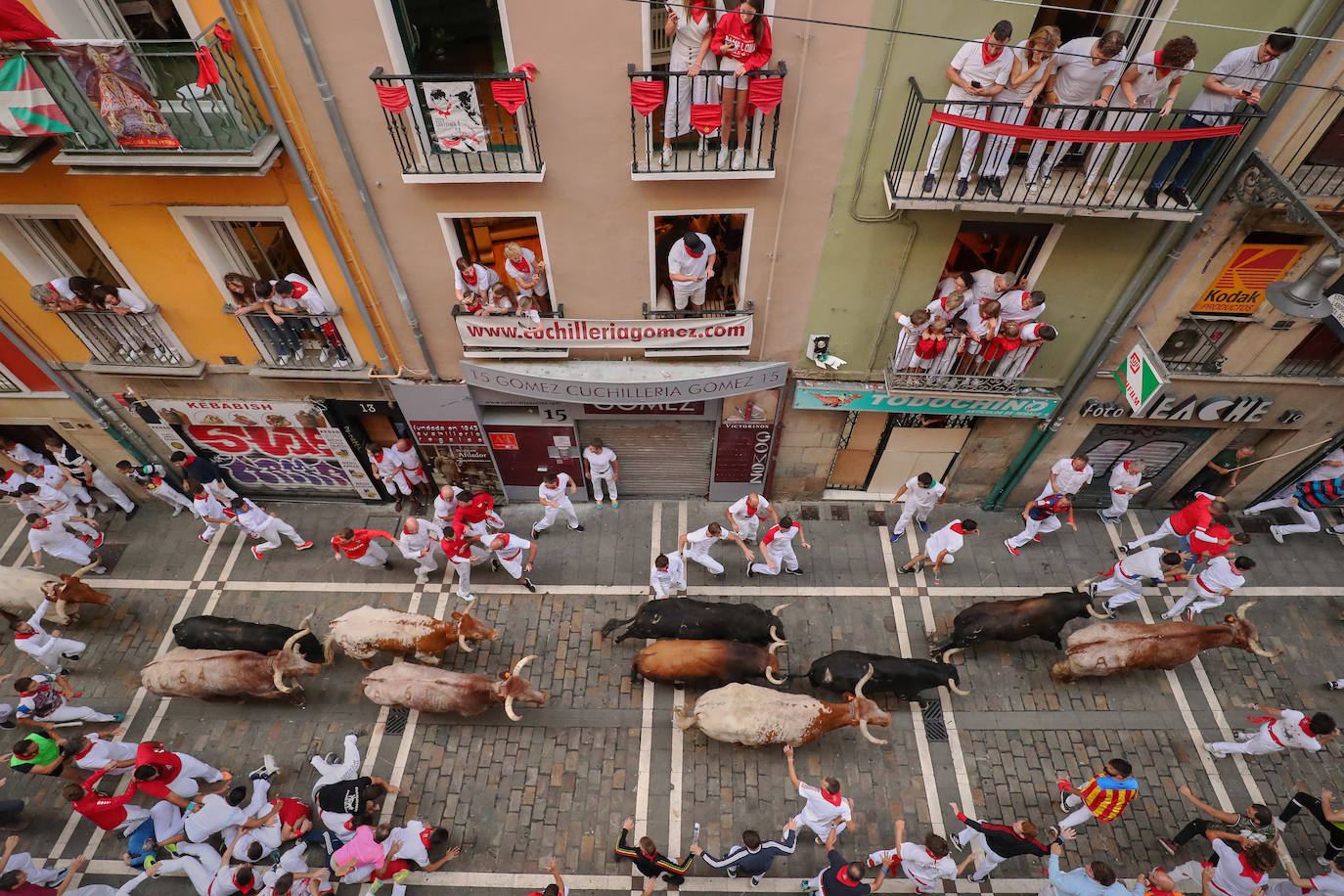 Los toros de Jandilla protagonizan un encierro veloz y limpio