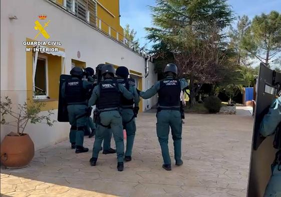 La Guardia Civil desarticula una secta destructiva en Castellón