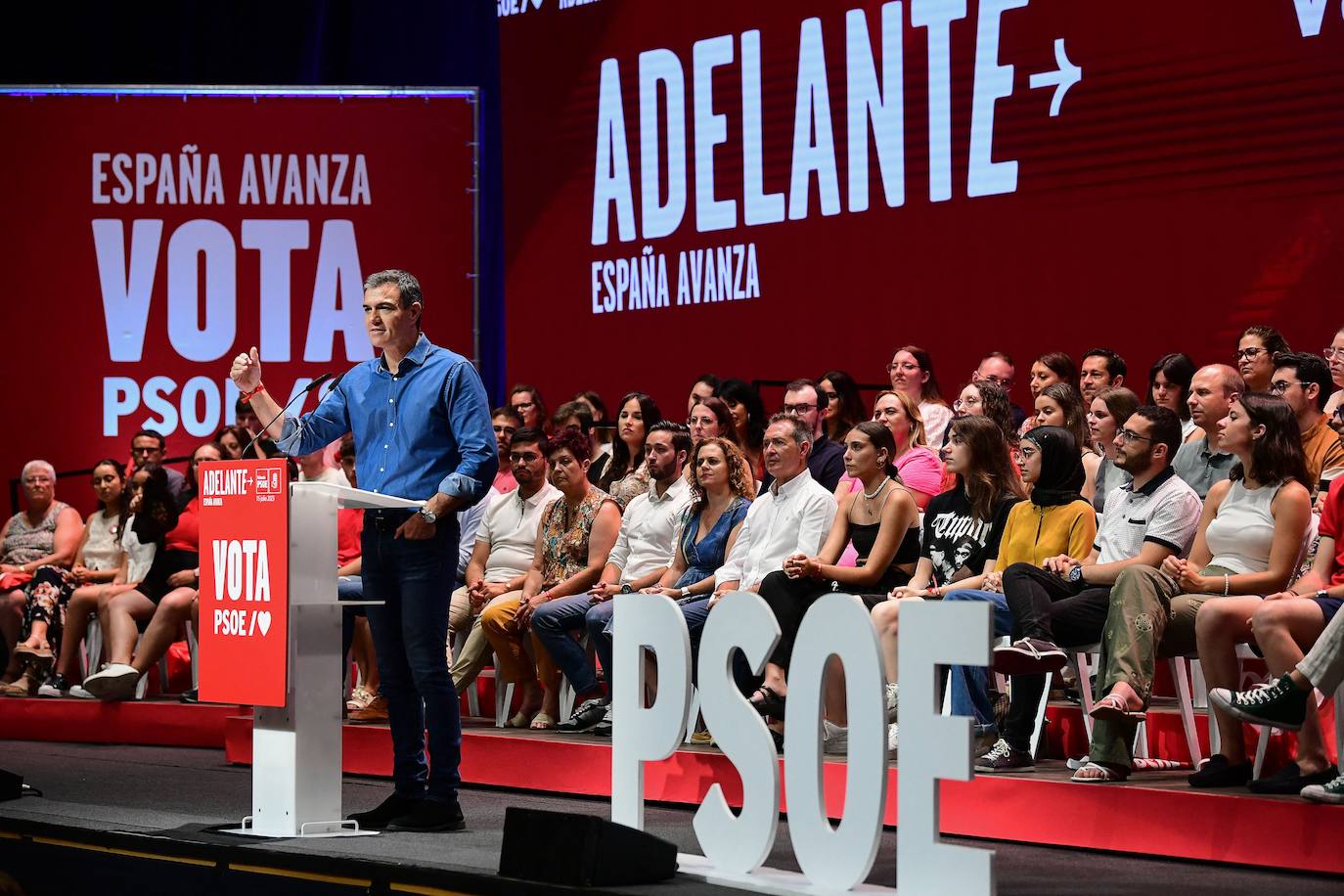 Así ha sido el mitin de Pedro Sánchez en Valencia con motivo de la campaña electoral