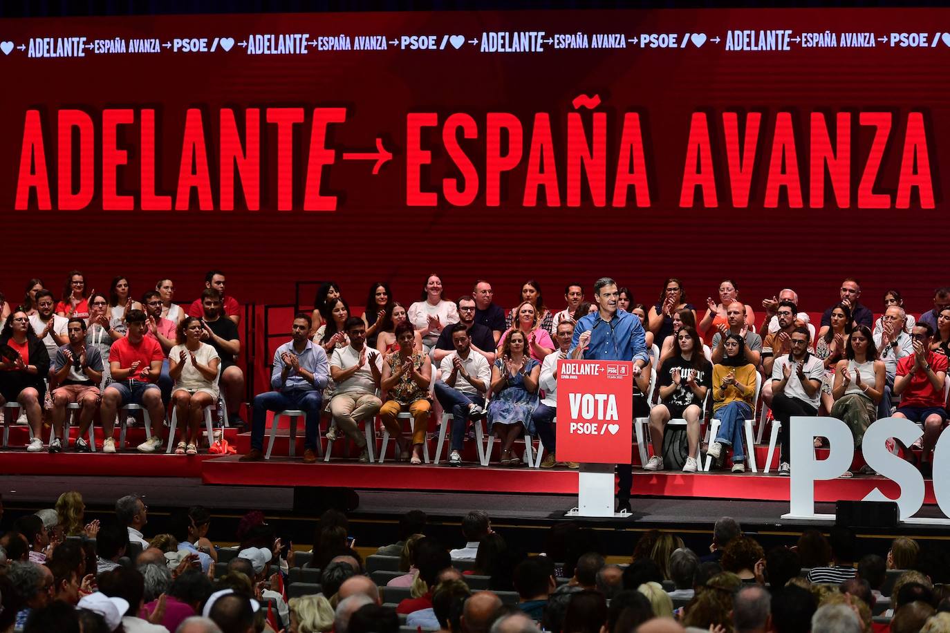 Así ha sido el mitin de Pedro Sánchez en Valencia con motivo de la campaña electoral