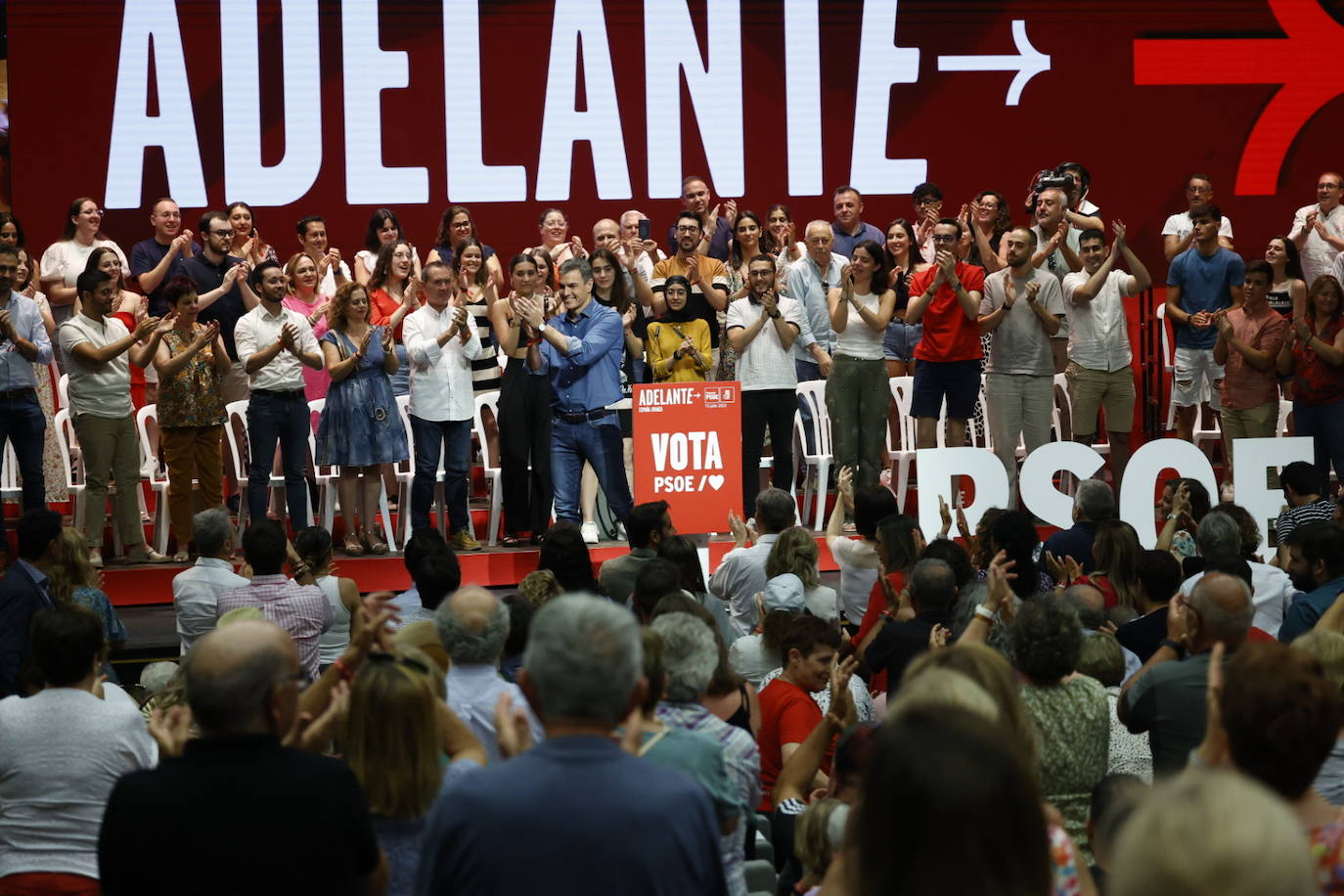 Así ha sido el mitin de Pedro Sánchez en Valencia con motivo de la campaña electoral