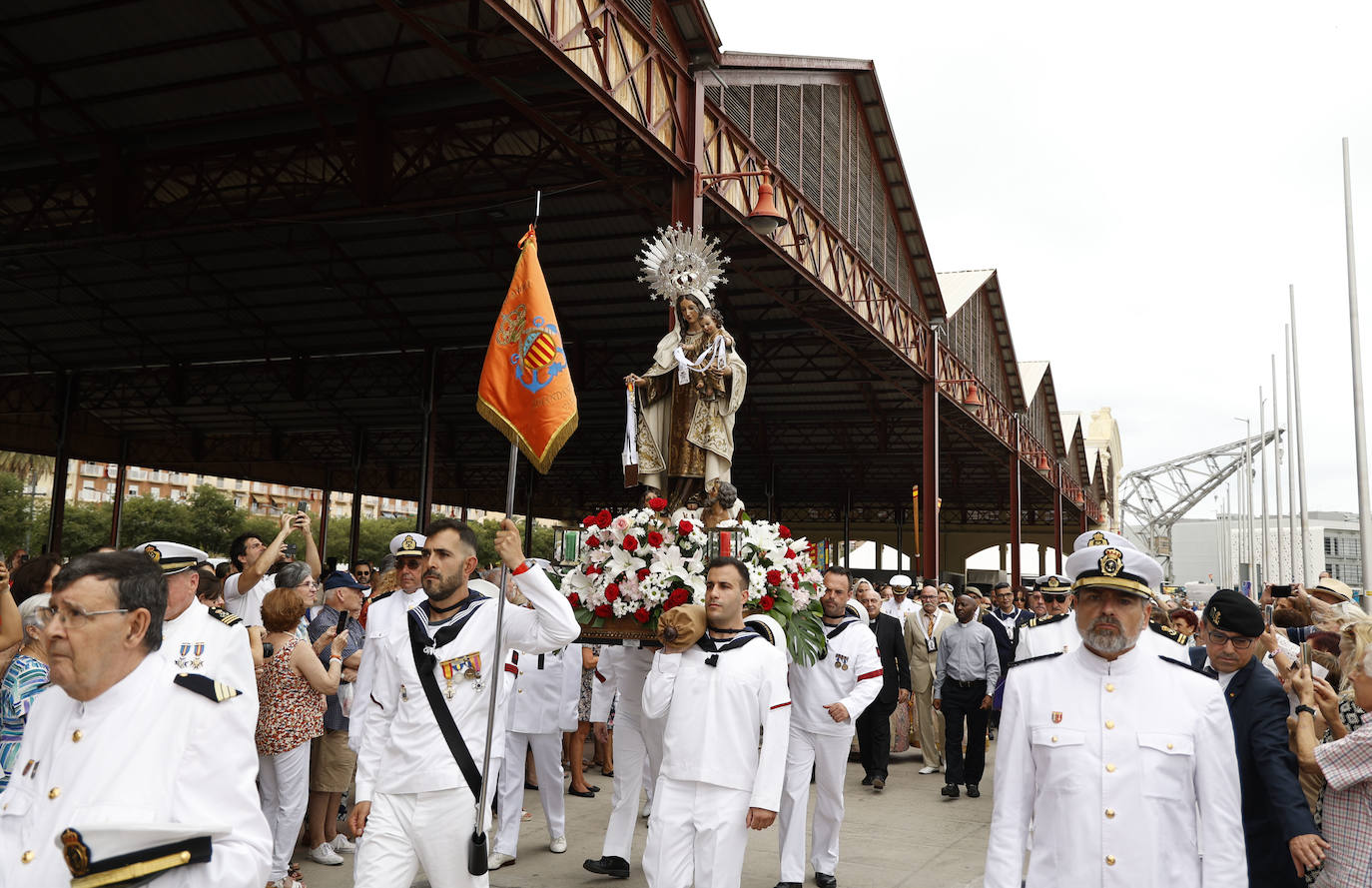 Valencia le rinde homenaje a la Virgen del Carmen