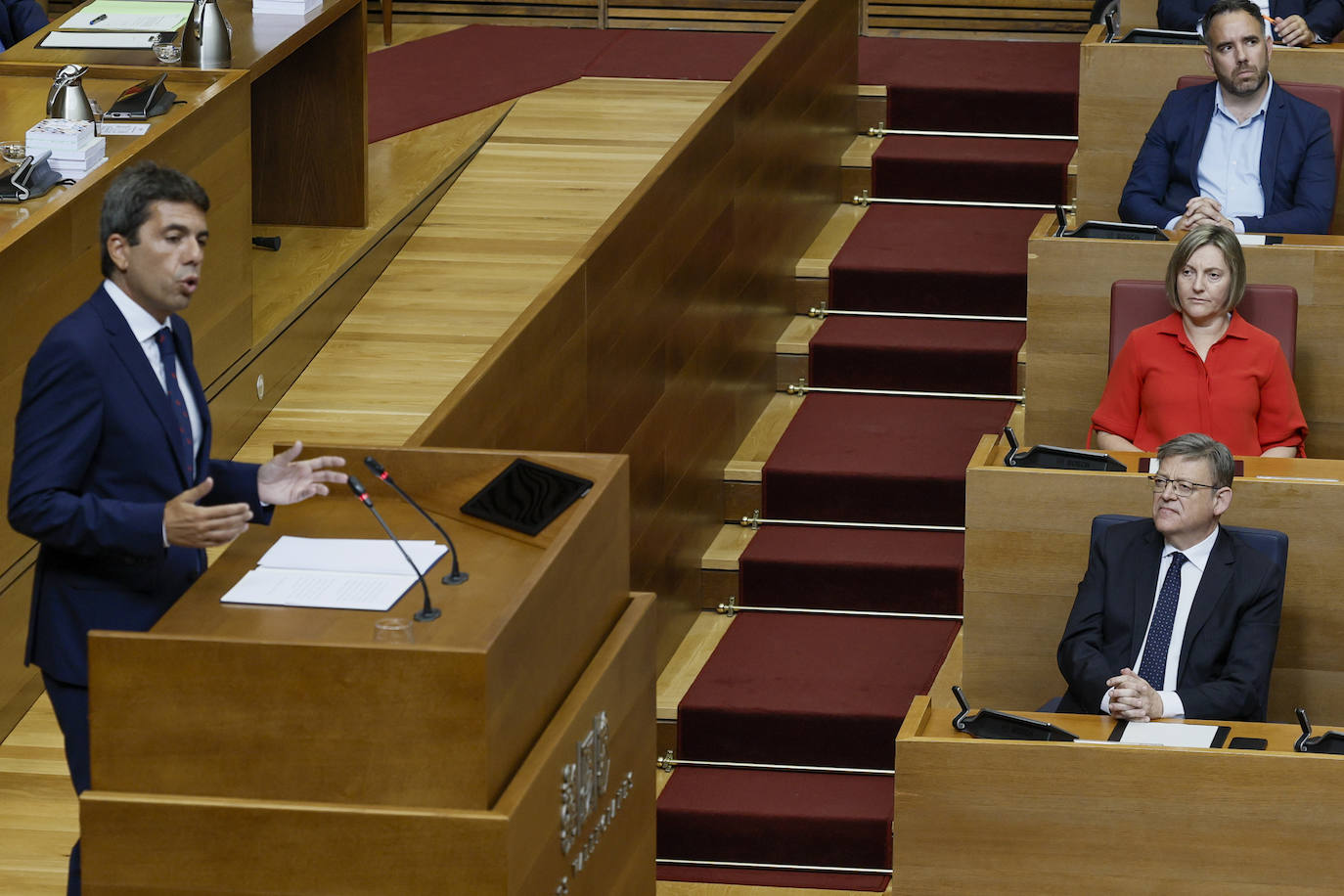 Así ha sido la toma de posesión de Carlos Mazón como presidente de la Generalitat