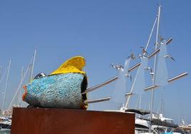 Escultura en el Puerto de Dénia