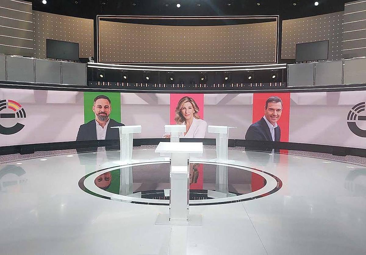 Abascal (VOX), Díaz (Sumar) y Sánchez (PSOE) protagonizan el último debate de la campaña electoral antes del 23J.