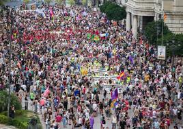 Manifestación en la plaza del Ayuntamiento de Valencia.