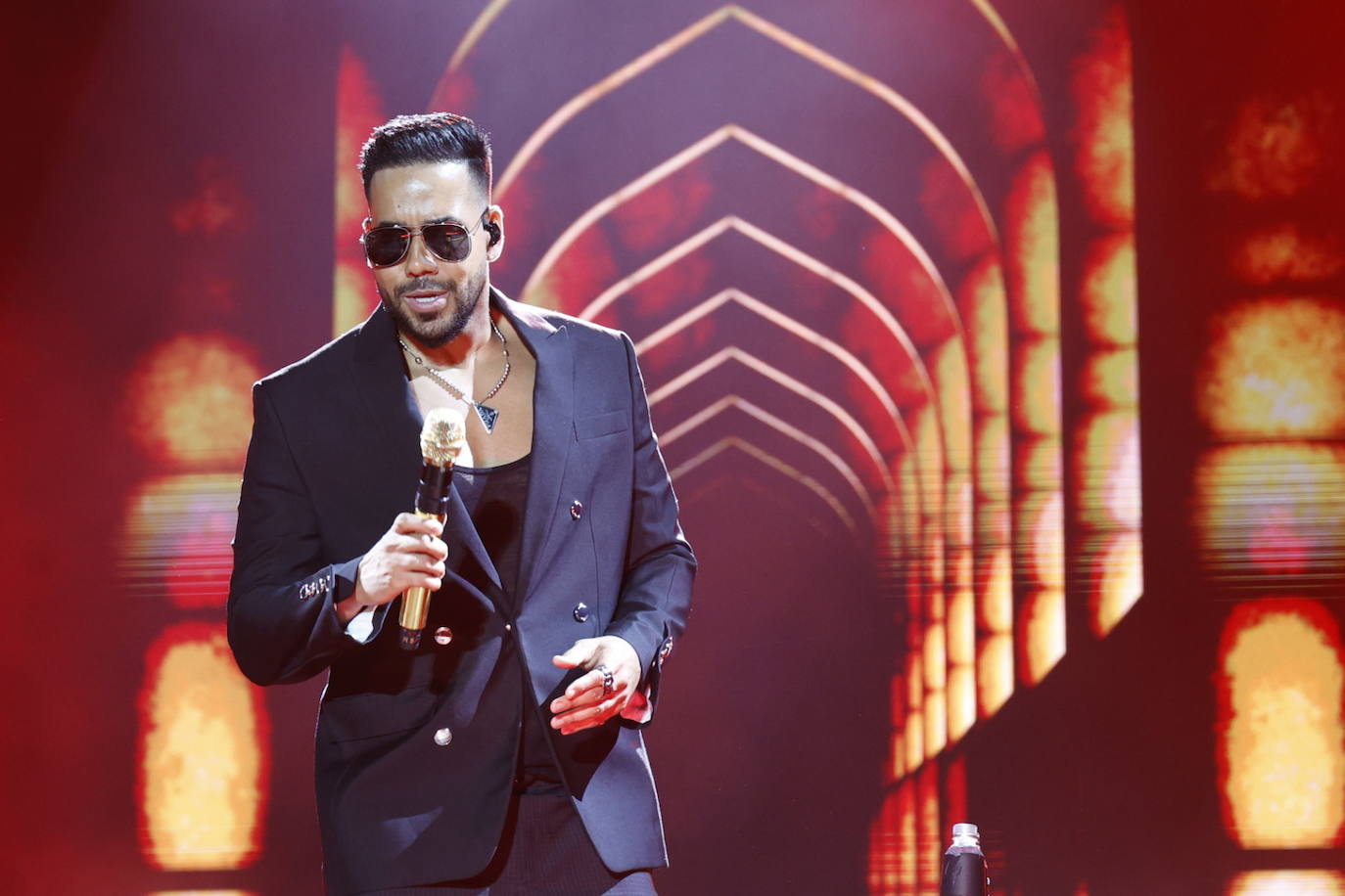 Romeo Santos trae su ritmo latino a Valencia