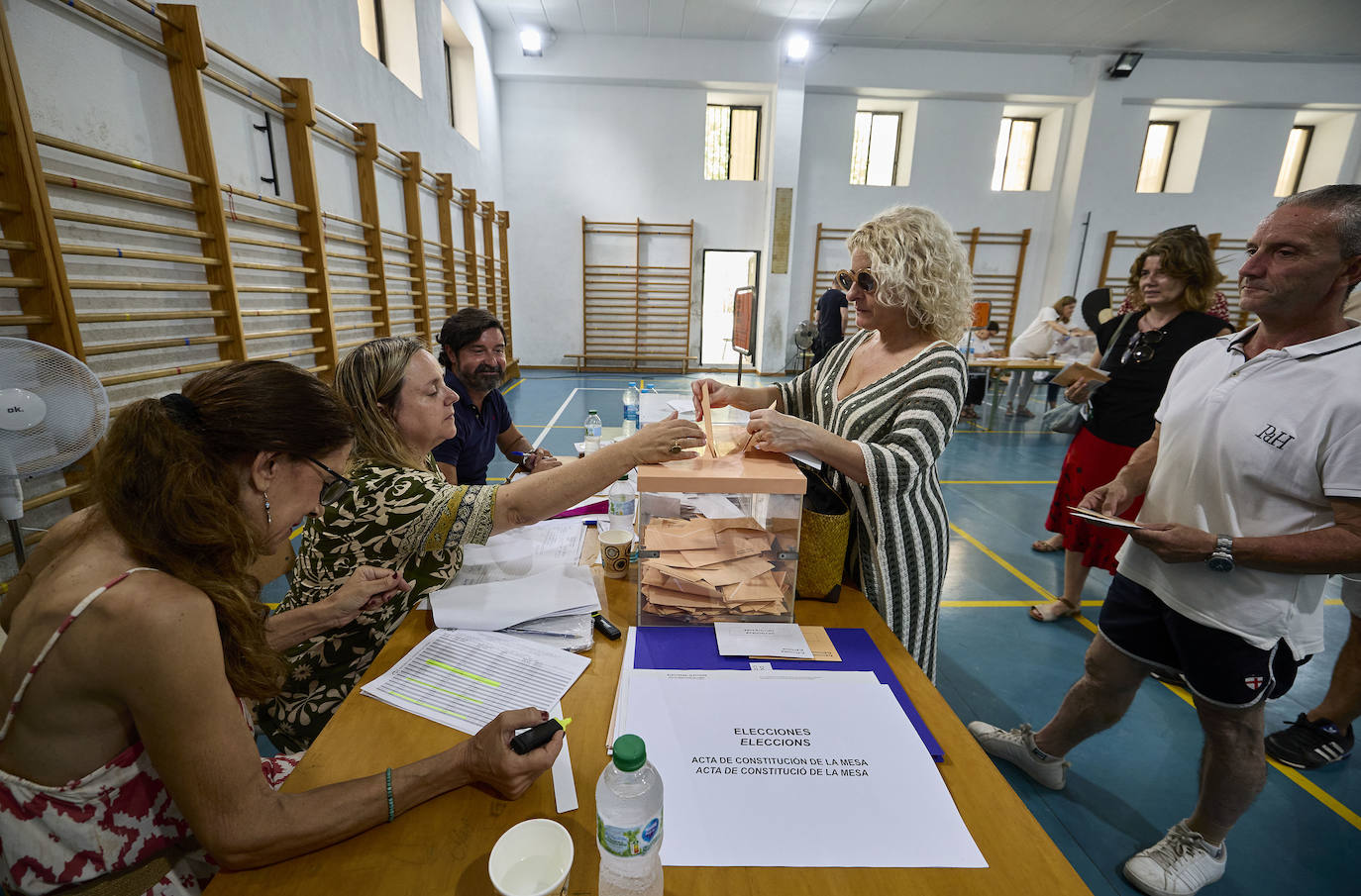 Las mejores imágenes de la jornada electoral en Valencia