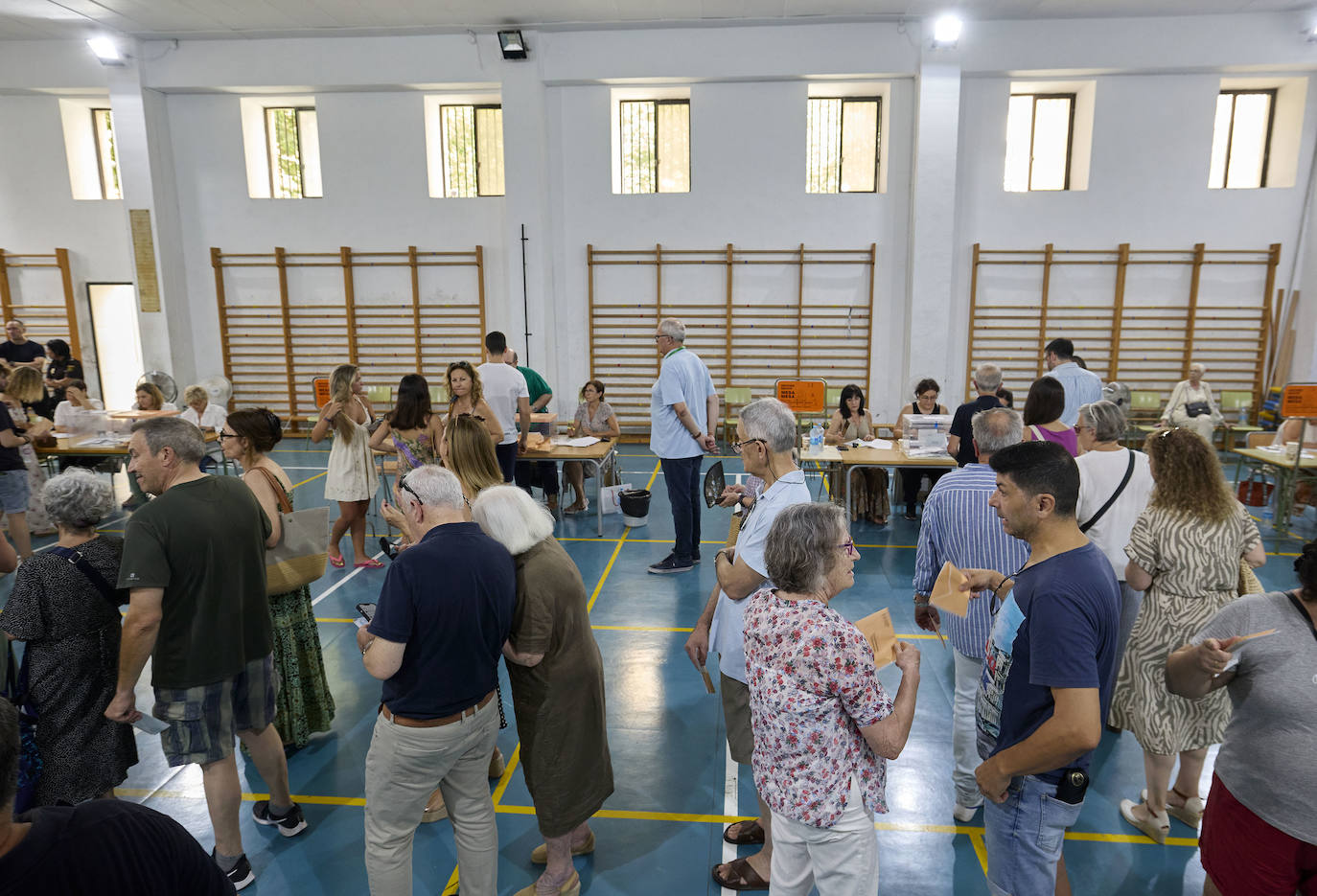 Las mejores imágenes de la jornada electoral en Valencia