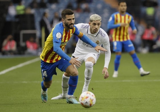 Gayà, durante un partido de la Supercopa en Riad.