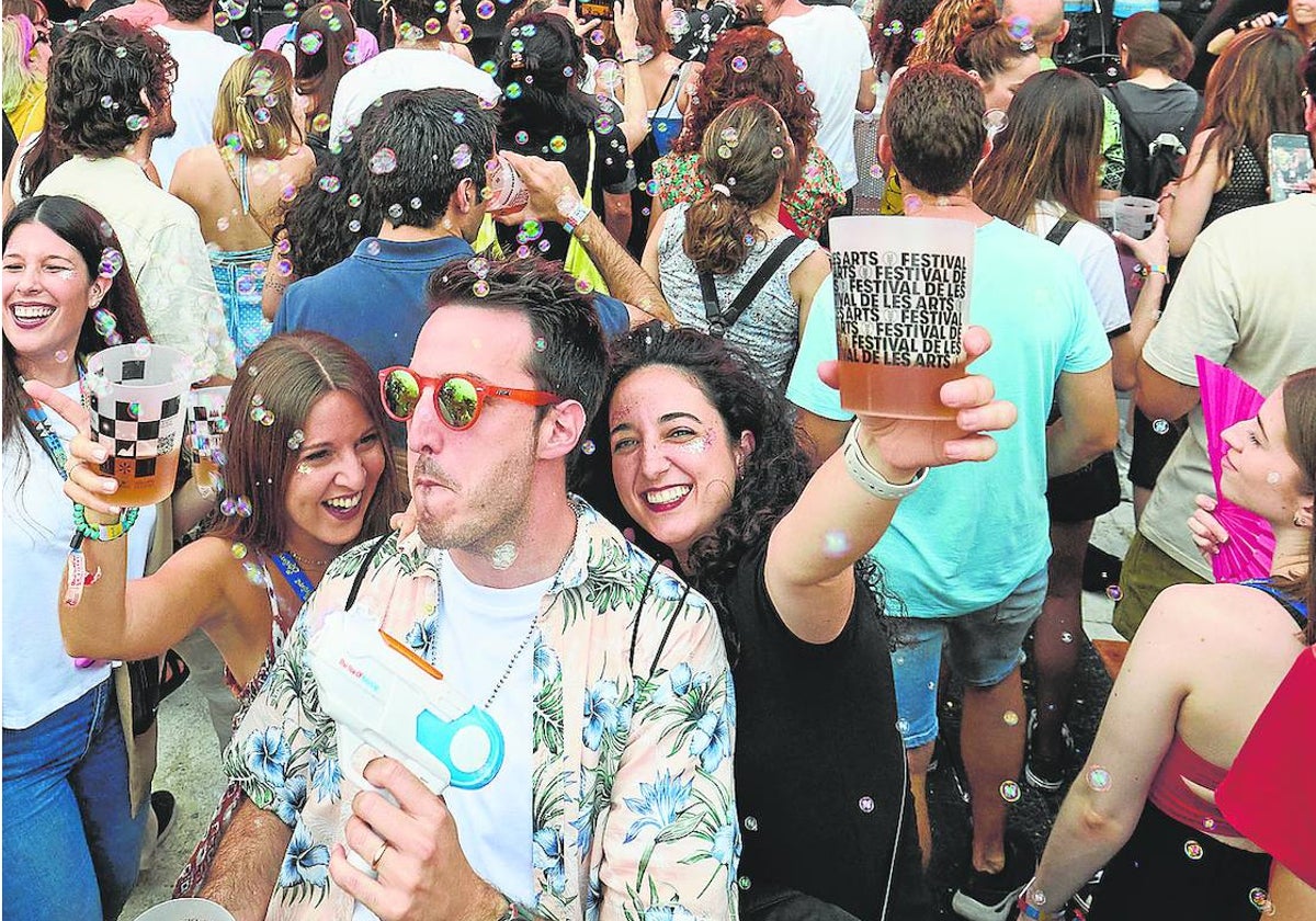 Un multitudinario festival de música celebrado recientemente en Valencia.