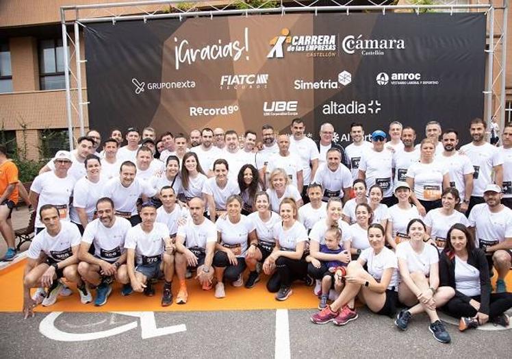 Imagen principal - Keraben Grupo en la carrera de las empresas