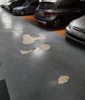 Imagen secundaria 2 - Chapuza en el parking de la plaza de la Reina, un año después