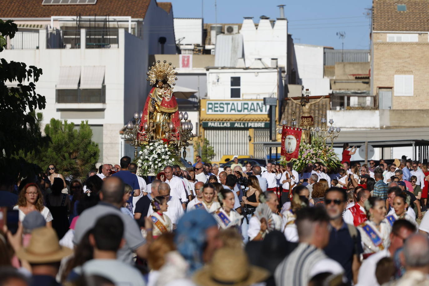 La Mare de Déu brilla en El Palmar