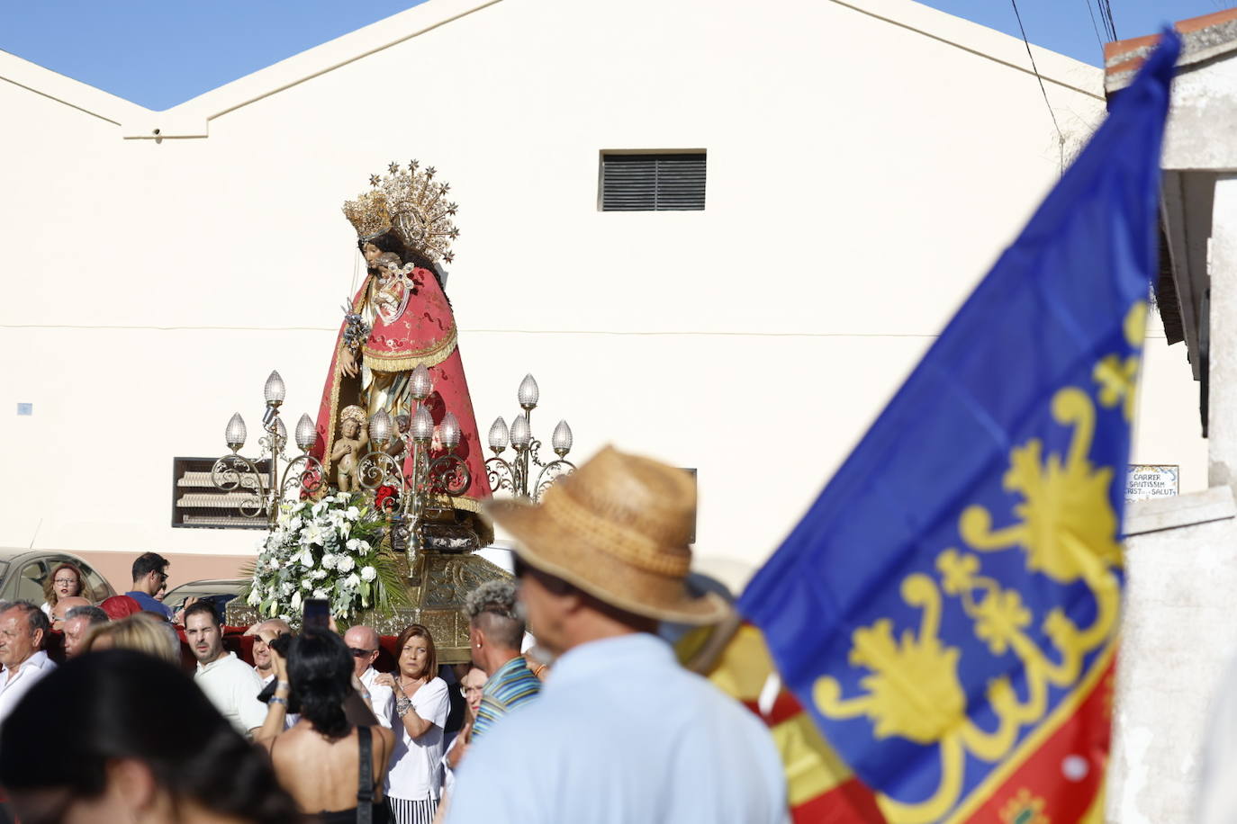 La Mare de Déu brilla en El Palmar