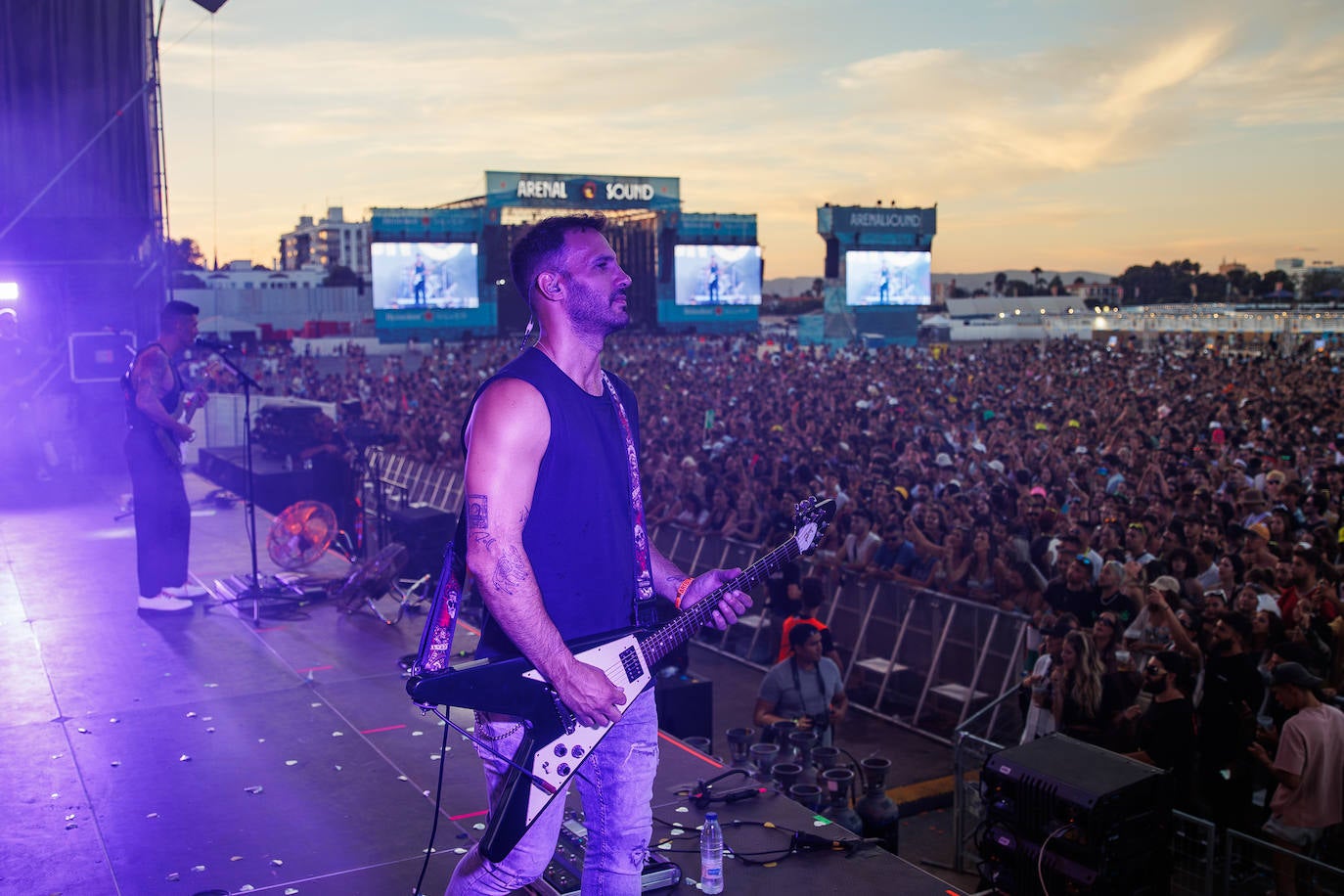 El Arenal Sound canta y baila al ritmo de la &#039;Jeepeta&#039; en el segundo día de festival