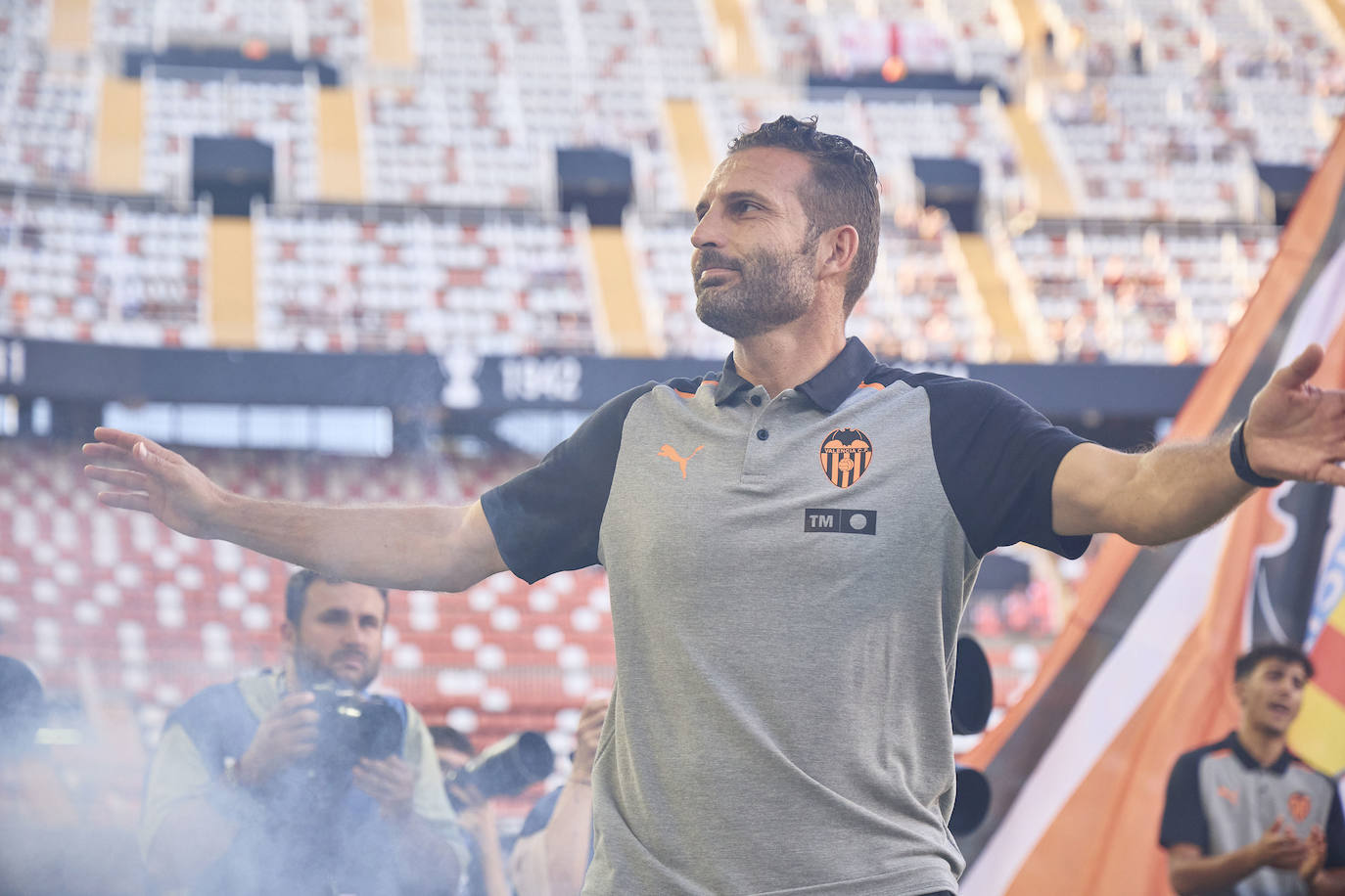 Así ha sido la presentación del Valencia 2023-24 en Mestalla