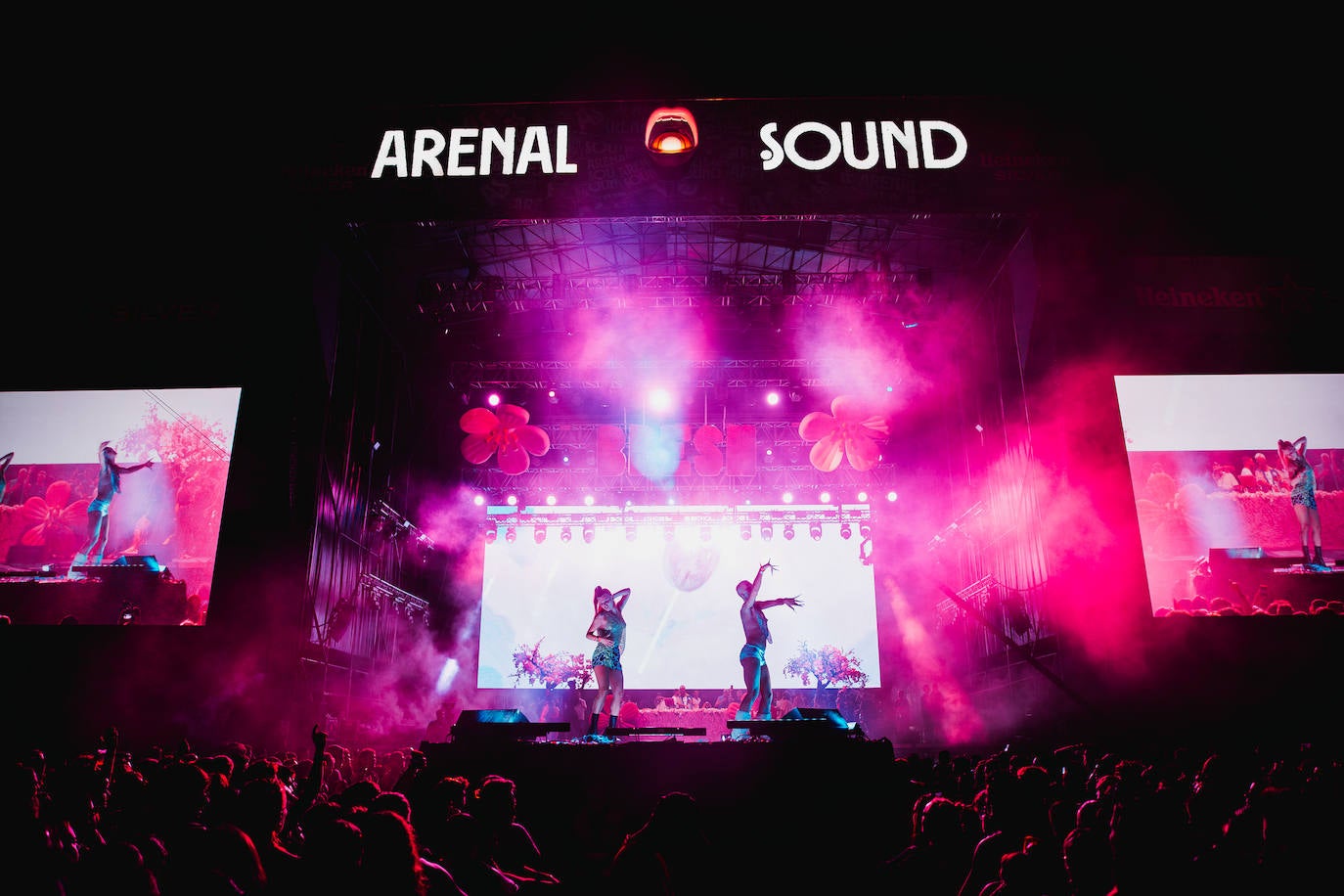 Nicky Jam eleva la temperatura en el Arenal Sound 2023