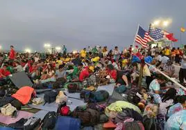 Un grupo de jóvenes durante la Jornada Mundial de la Juventud en Lisboa.