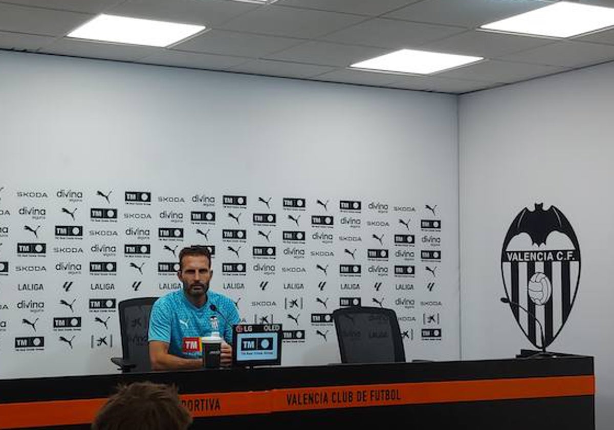 Rubén Baraja, durante la rueda de prensa.