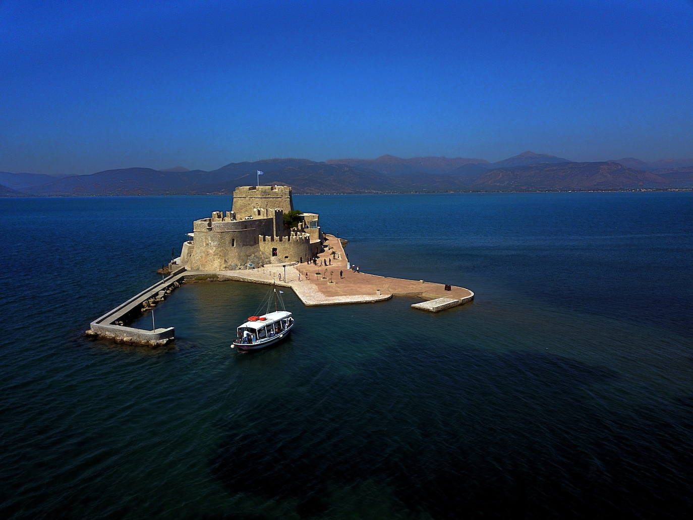 El castillo de Bourtzi, en Grecia, se abre al turismo
