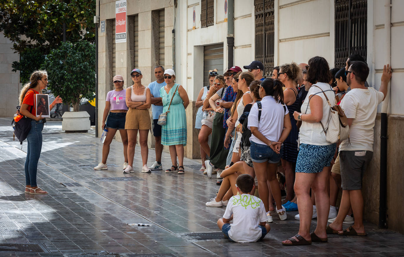 Valencia se llena de turistas en pleno puente de agosto