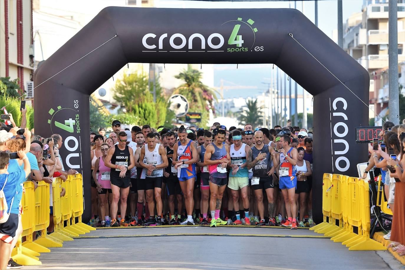 Búscate en la carrera popular Playa de Piles 2023