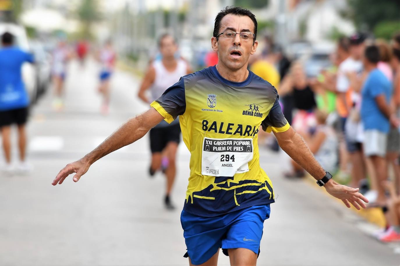 Búscate en la carrera popular Playa de Piles 2023