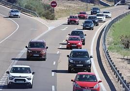 El dilema del conductor tacaño: ¿aire acondicionado o ventanillas bajadas?