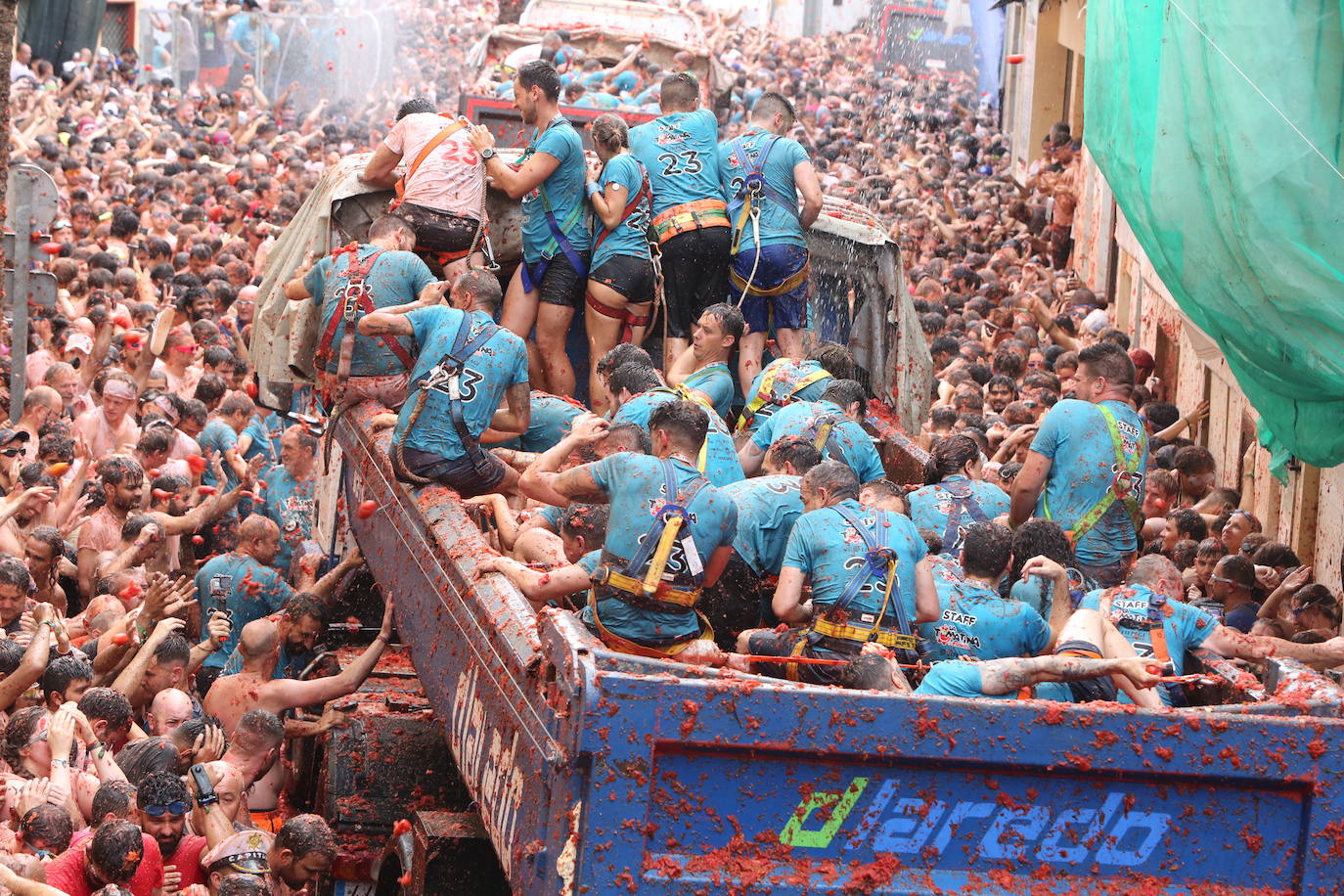 La Tomatina de Buñol 2023 en imágenes