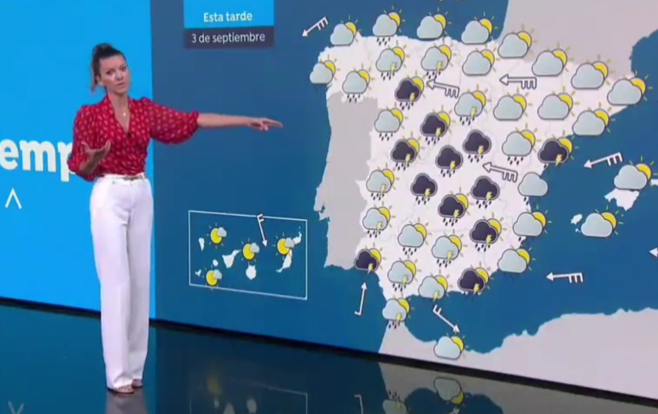 Un trueno provoca un fuerte estruendo e interrumpe los informativos de Antena 3 en pleno directo