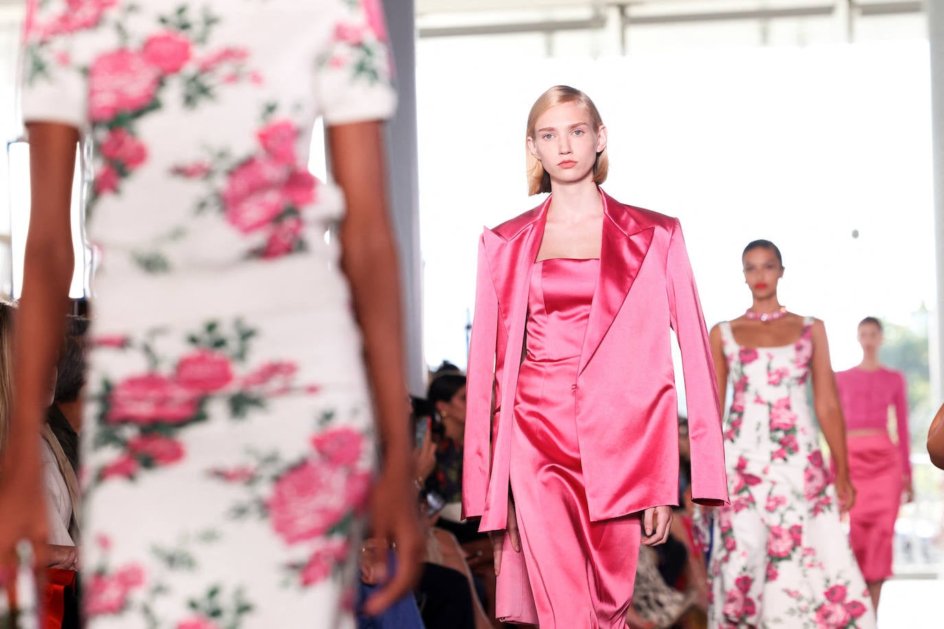 Diseños de Carolina Herrera en la New York Fashion Week 2023