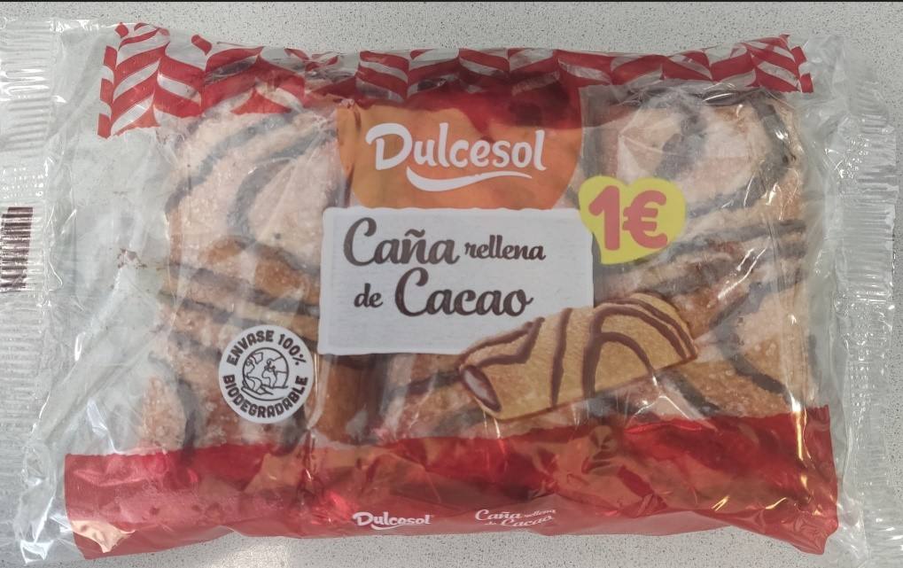 Caña rellena de Cacao de la famosa marca Dulcesol.