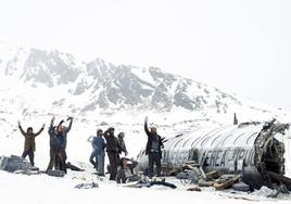 Un fotograma de 'La sociedad de la nieve'.