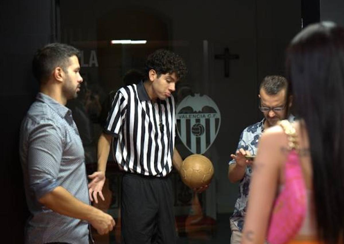 Imagen secundaria 1 - El juego '¿Dónde está la Copa del 54?'