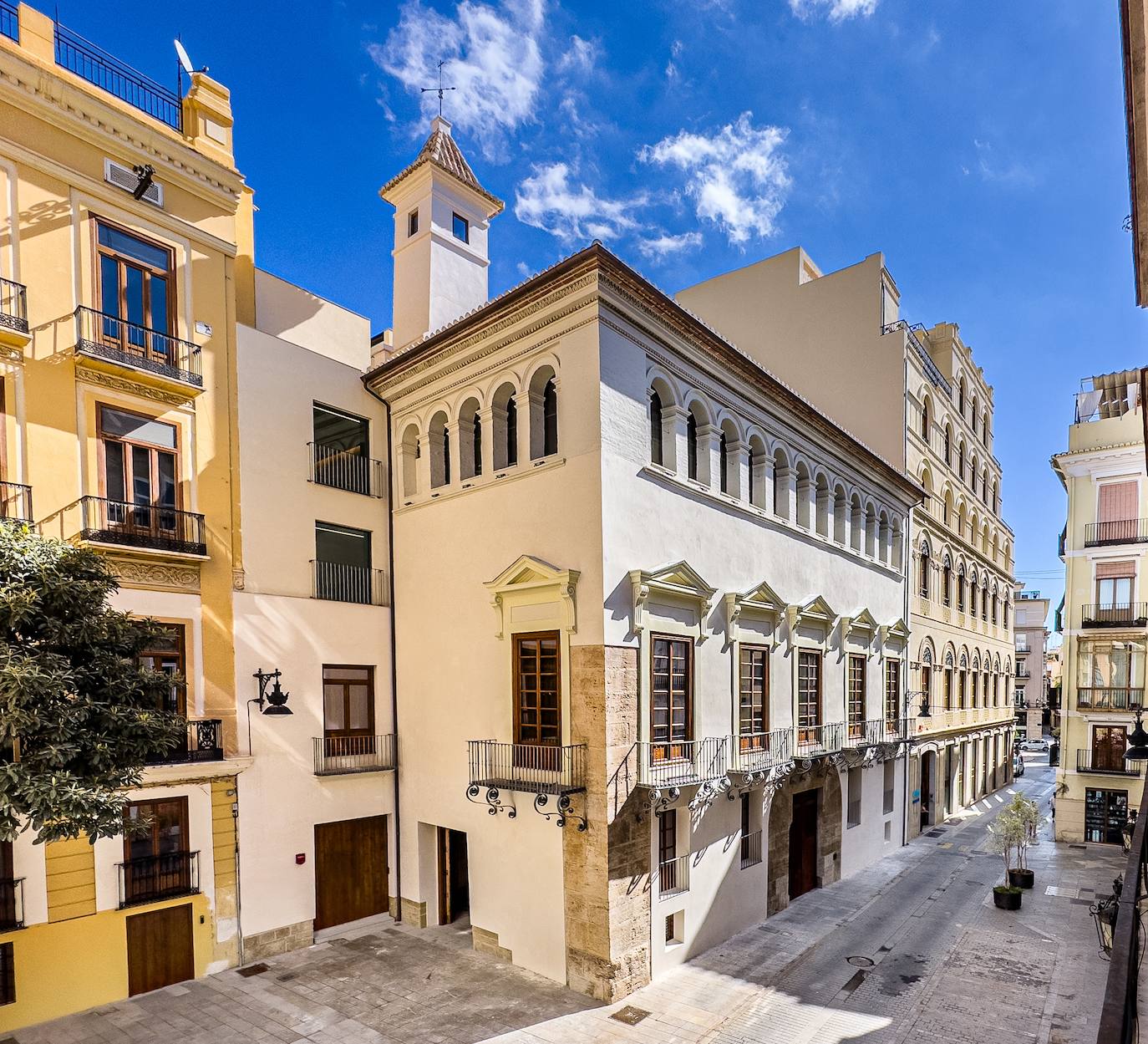 Exterior del Centro de Arte Hortensia Herrero, que se abre el 11 de noviembre.