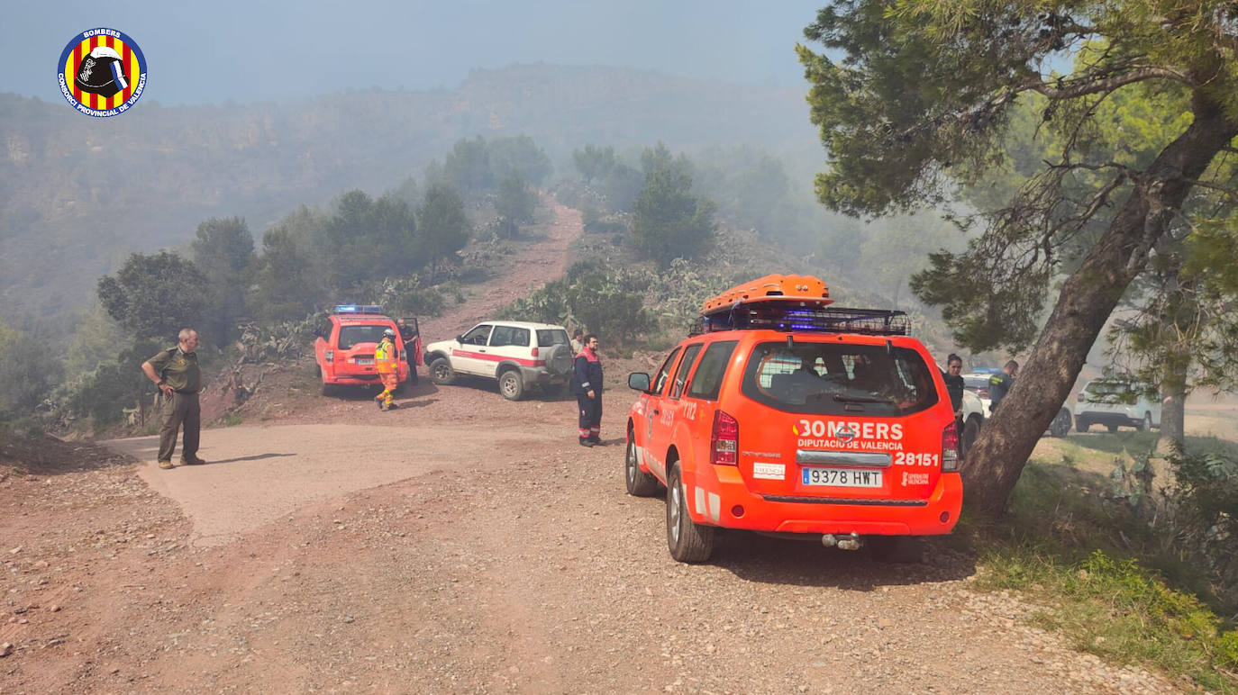 Fotos del incendio junto al monte Picayo, en la Sierra Calderona de Valencia